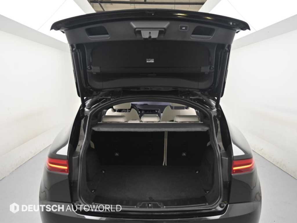 재규어 E-PACE P250 R-다이나믹 SE 이미지 19