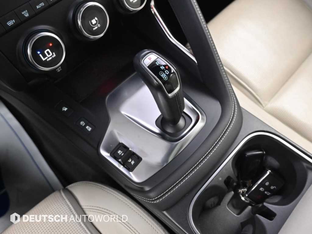 재규어 E-PACE P250 R-다이나믹 SE 이미지 9