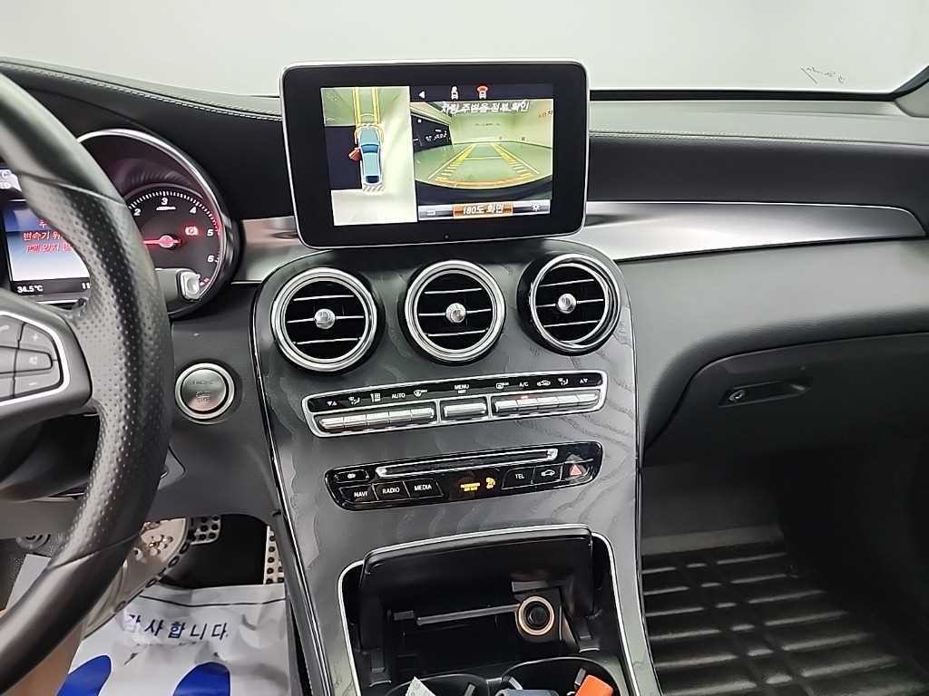 벤츠 GLC 클래스 GLC클래스 X253 GLC 250 d 4MATIC 쿠페 이미지 10