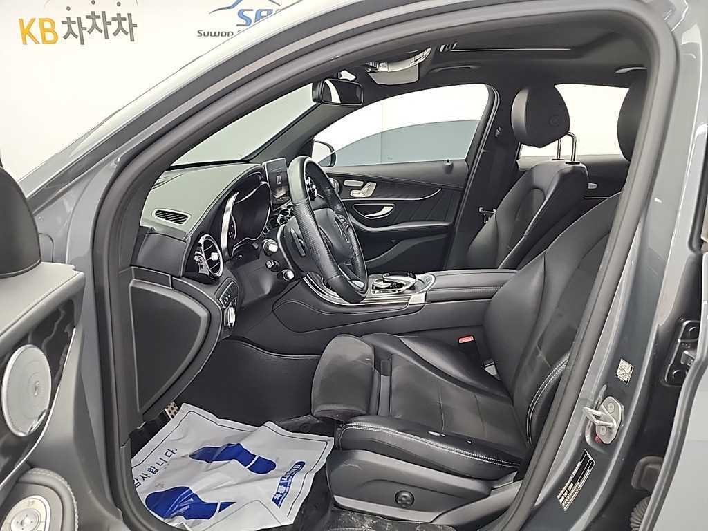 벤츠 GLC 클래스 GLC클래스 X253 GLC 250 d 4MATIC 쿠페 이미지 11