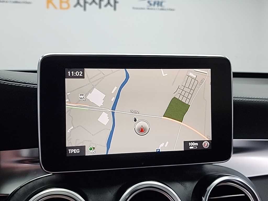 벤츠 GLC 클래스 GLC클래스 X253 GLC 250 d 4MATIC 쿠페 이미지 15