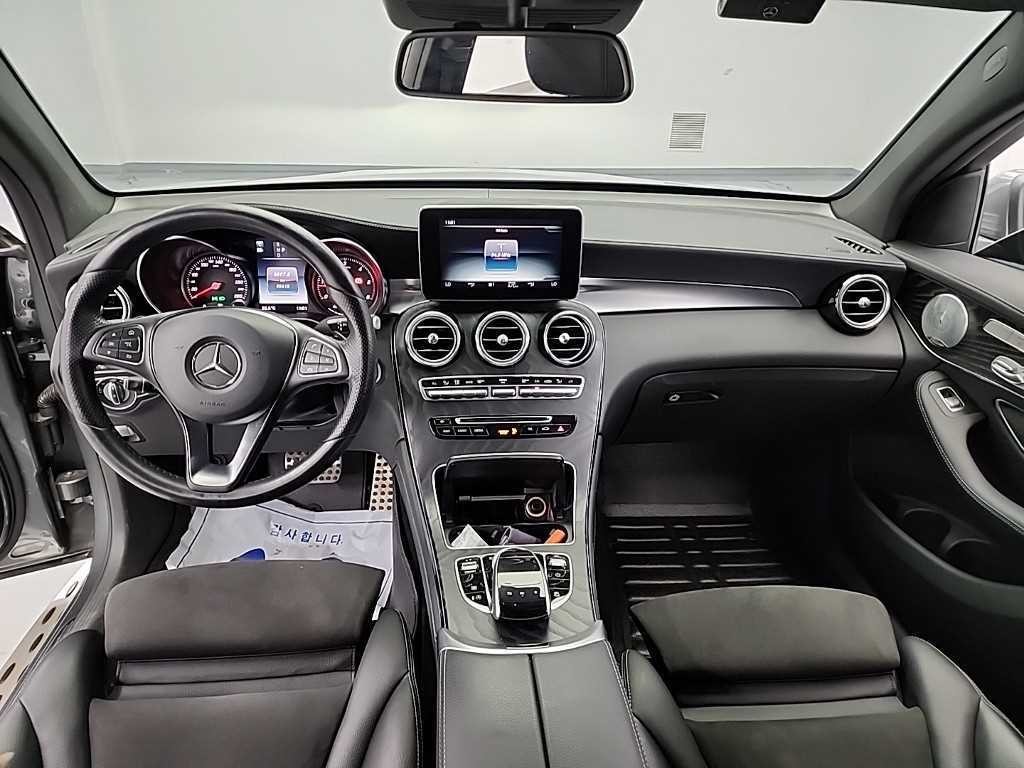 벤츠 GLC 클래스 GLC클래스 X253 GLC 250 d 4MATIC 쿠페 이미지 7