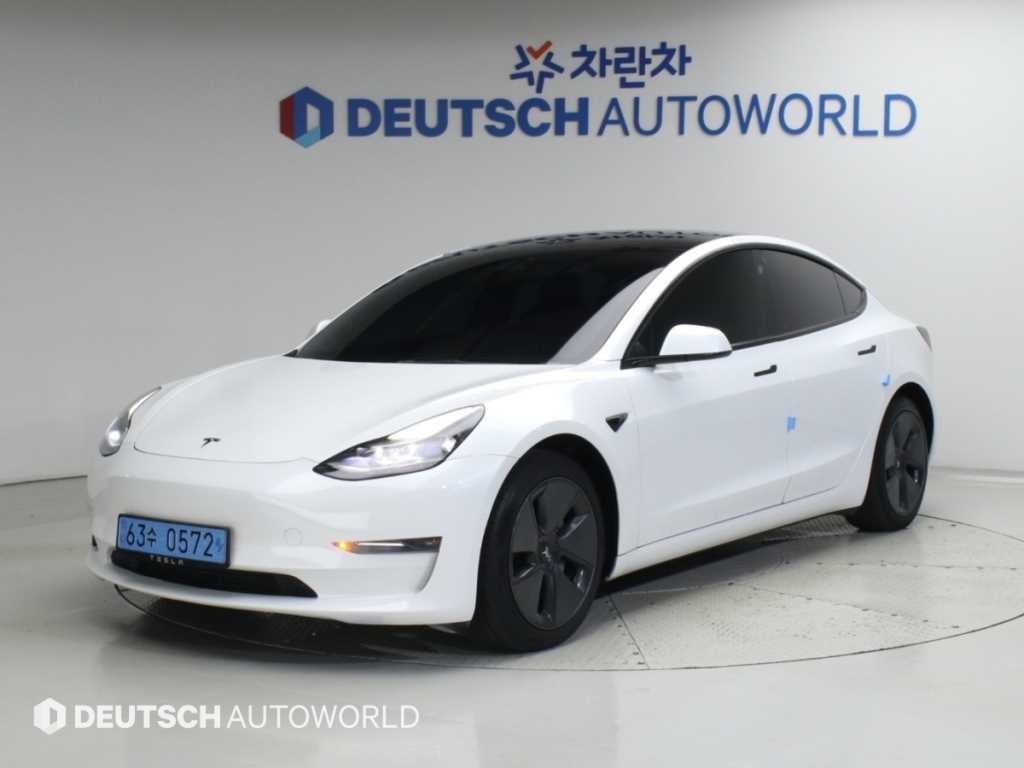 테슬라 모델 3 롱 레인지 이미지 1
