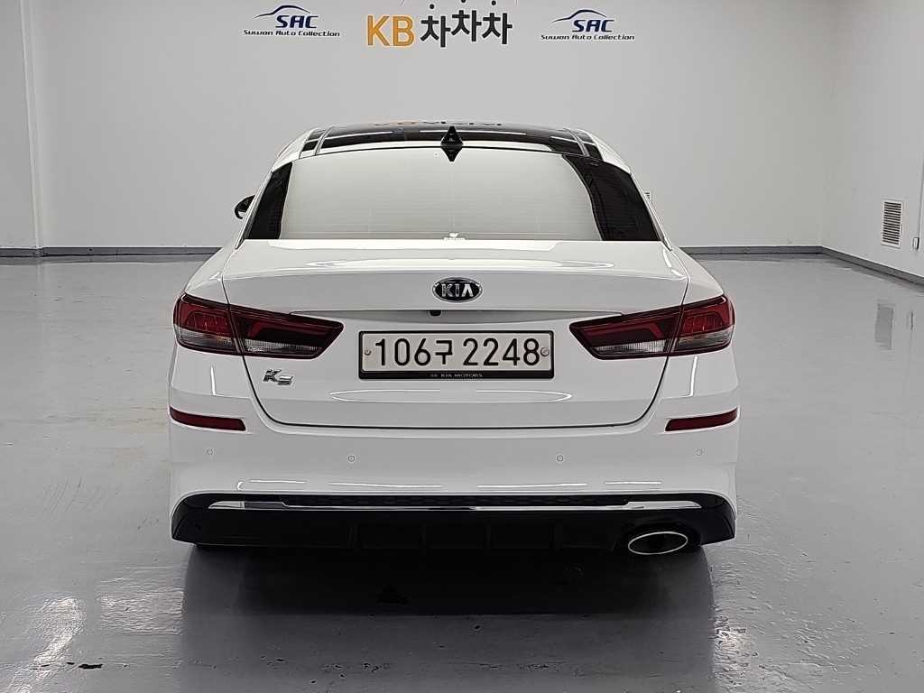기아 K5 더 뉴 K5 2세대 가솔린 2.0 노블레스 이미지 3