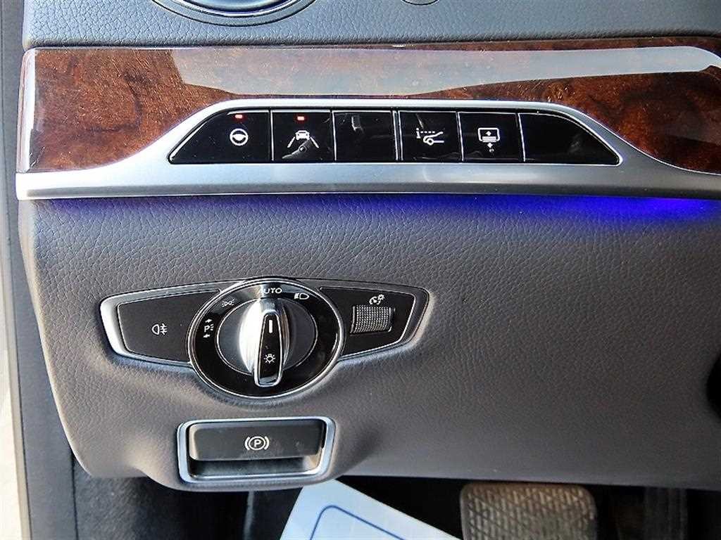 벤츠 S 클래스 S클래스-W222 S 560L 4MATIC 이미지 12