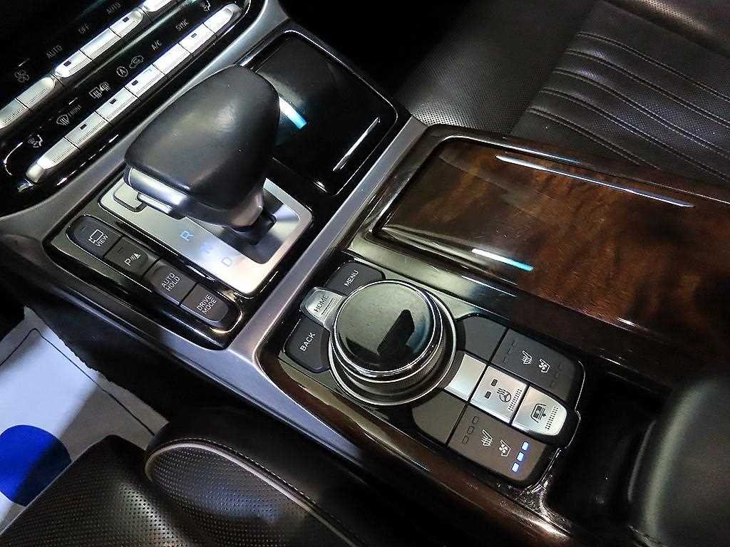 제네시스 EQ900 5.0 GDI AWD 프레스티지 이미지 12