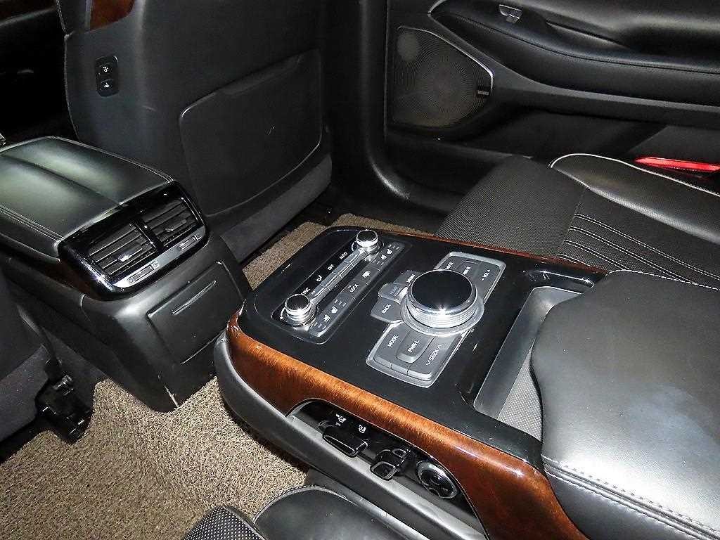 제네시스 EQ900 5.0 GDI AWD 프레스티지 이미지 15