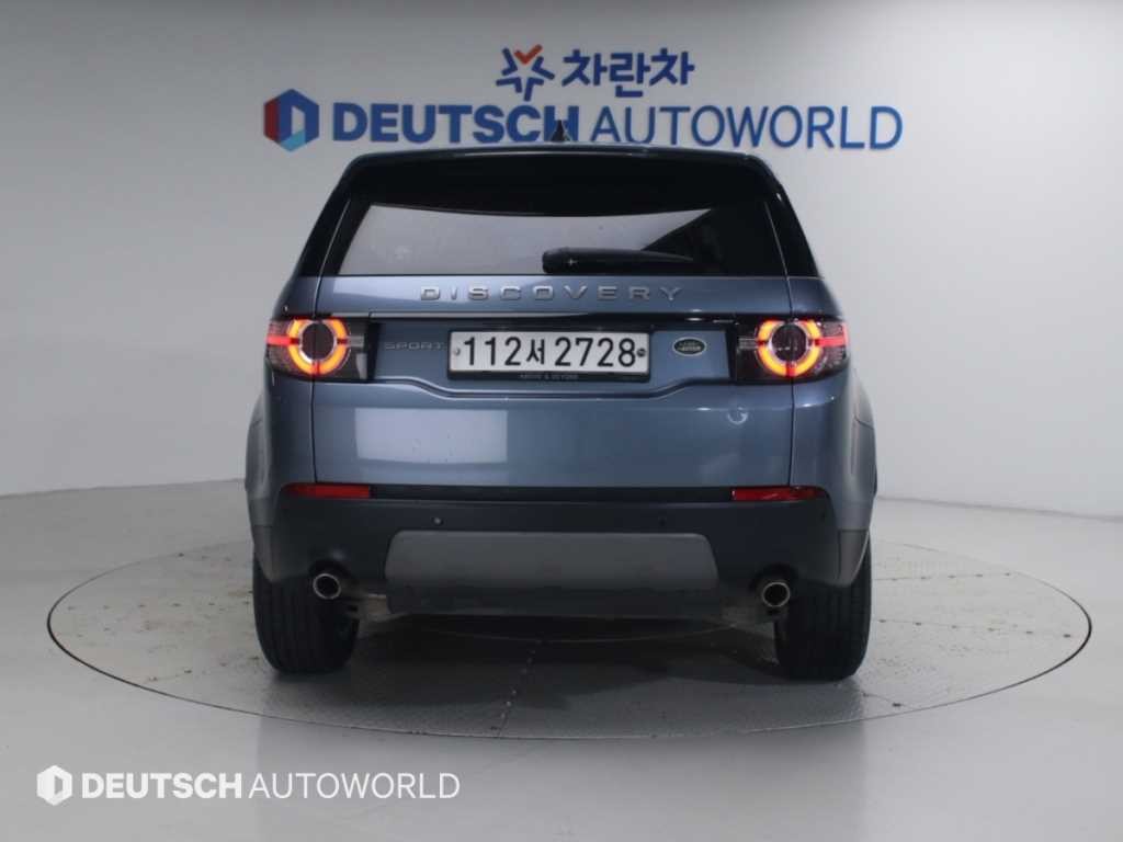 랜드로버 디스커버리 스포츠 2.0 TD4 SE 이미지 4