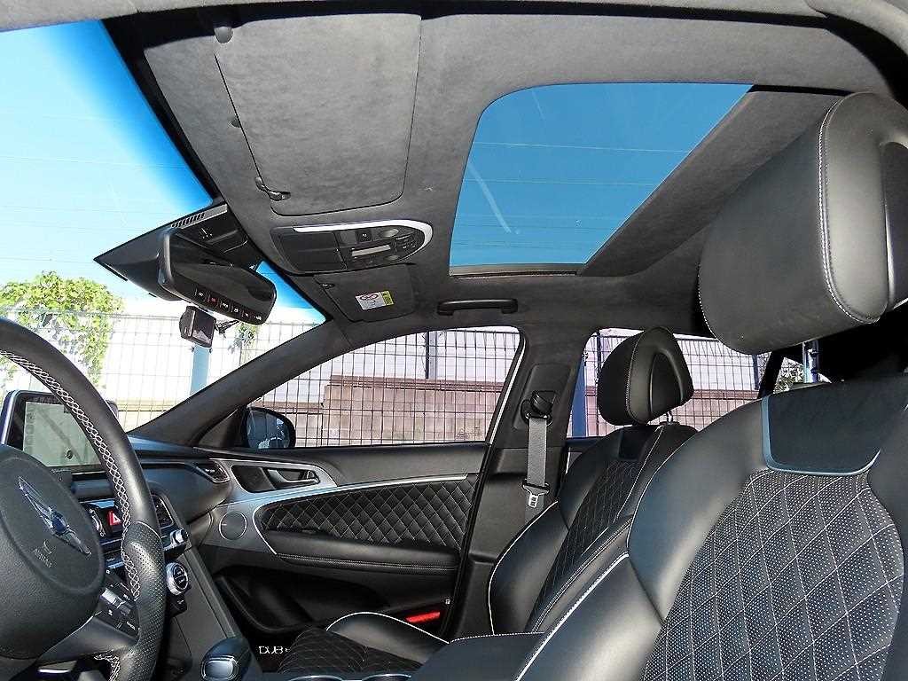 제네시스 G70 3.3T 스포츠 AWD 프레스티지 이미지 18