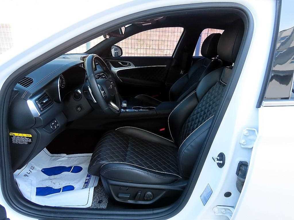 제네시스 G70 3.3T 스포츠 AWD 프레스티지 이미지 5