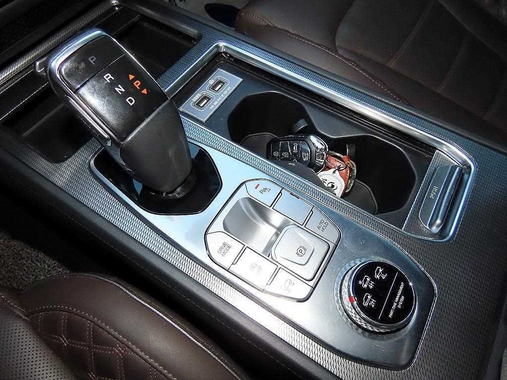 KG모빌리티(쌍용) 렉스턴 올 뉴 렉스턴 (Y450) 디젤 2.2 4WD 프레스티지 이미지 10