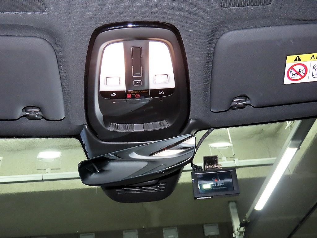 볼보 XC60 XC60(2세대) B5 AWD 얼티메이트 브라이트 이미지 14