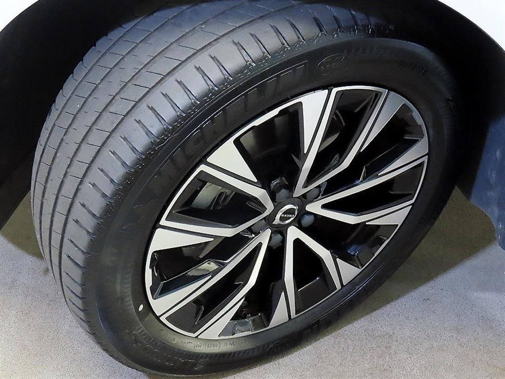 볼보 XC60 XC60(2세대) B5 AWD 얼티메이트 브라이트 이미지 20