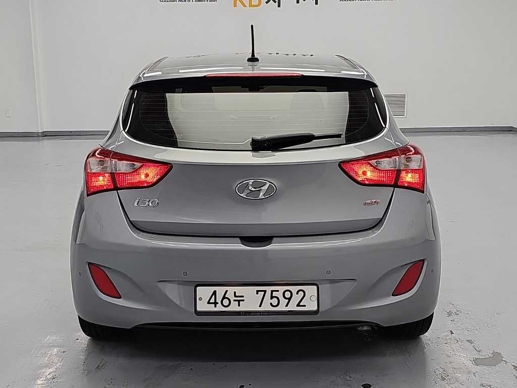 현대 i30 뉴 i30 1.6 GDI PYL 이미지 3