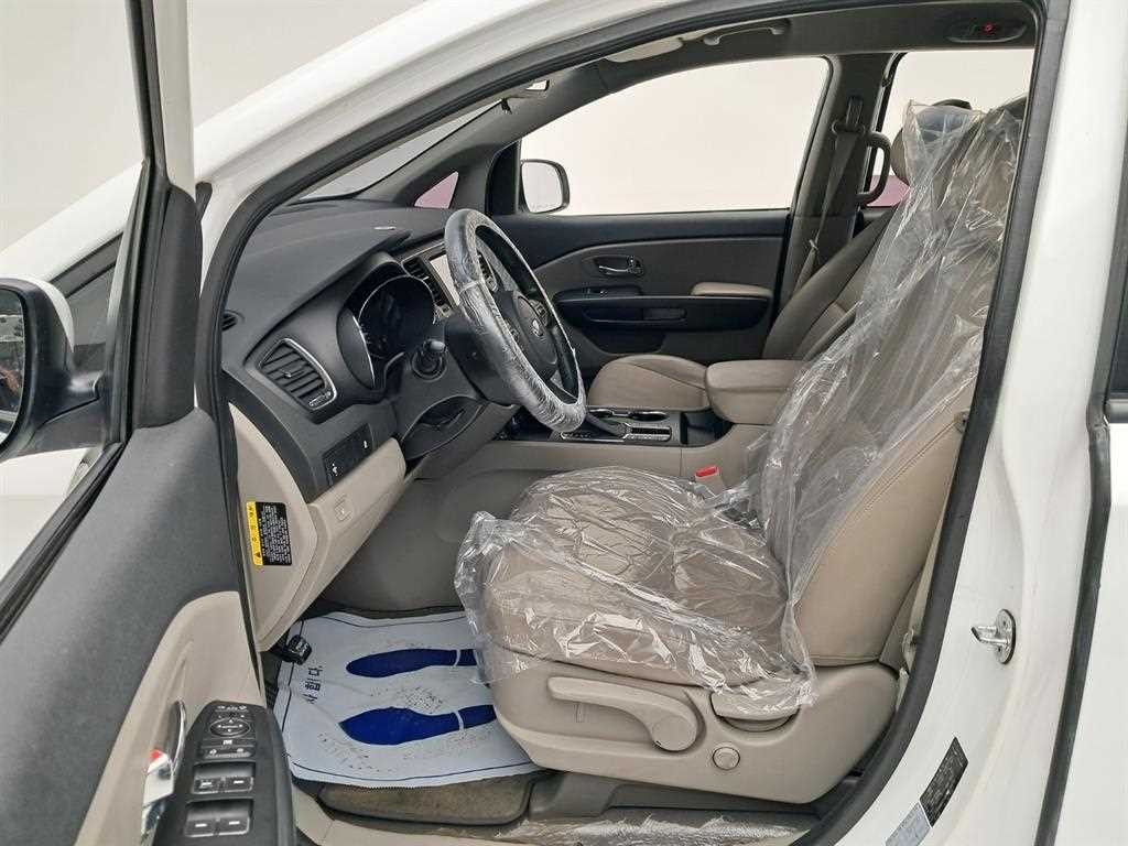 기아 카니발 더 뉴 카니발 디젤 9인승 럭셔리 이미지 11