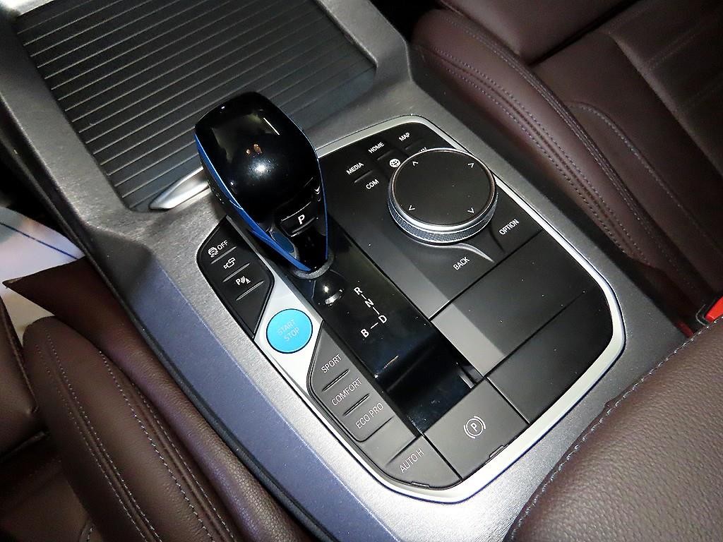 BMW iX3 iX3 (G08) M 스포츠 이미지 12