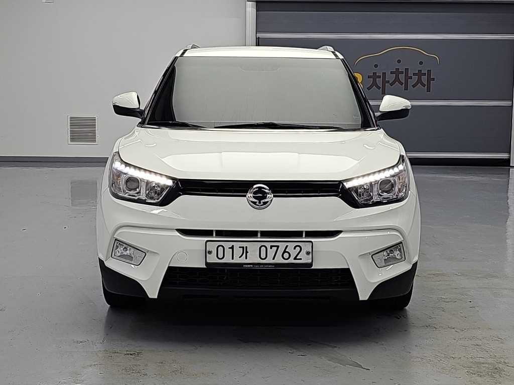 KG모빌리티(쌍용) 티볼리 디젤 2WD 1.6 LX 이미지 2
