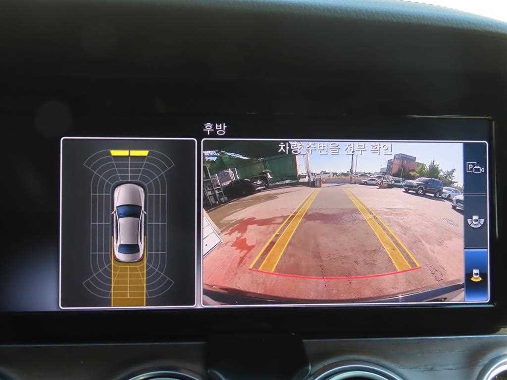 벤츠 E 클래스 E-클래스 W213 E220d 4MATIC 익스클루시브 이미지 18