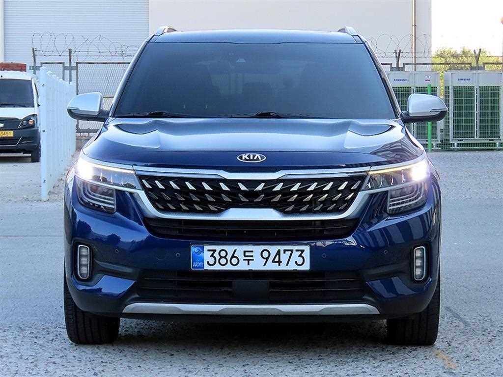 기아 셀토스 가솔린 1.6 터보 4WD 시그니처 이미지 1