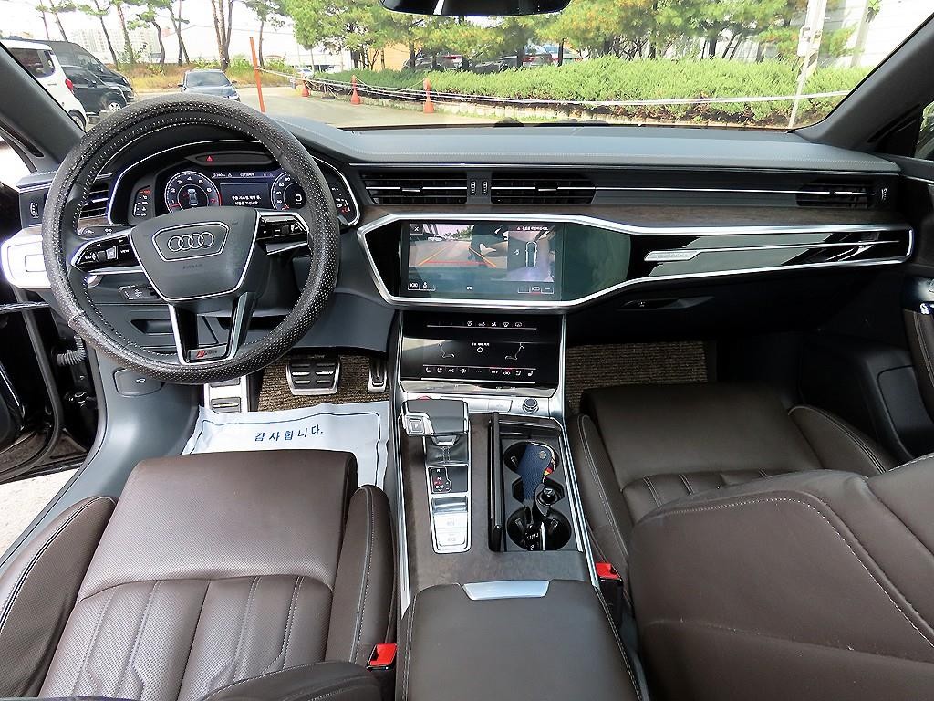아우디 A7 A7 (4K) 55 TFSI 콰트로 프리미엄 이미지 7