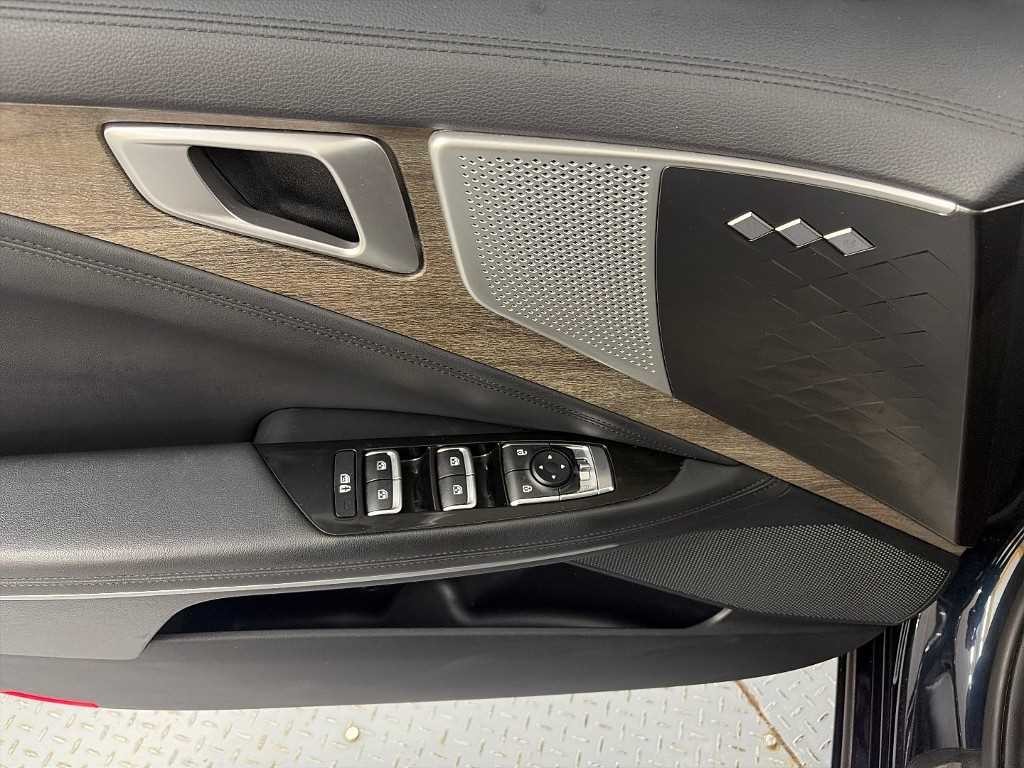 기아 K8 2.5 2WD 노블레스 이미지 18