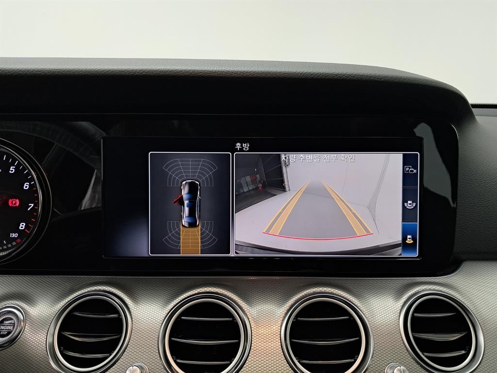 벤츠 E 클래스 E-클래스 W213 E300 아방가르드 이미지 10