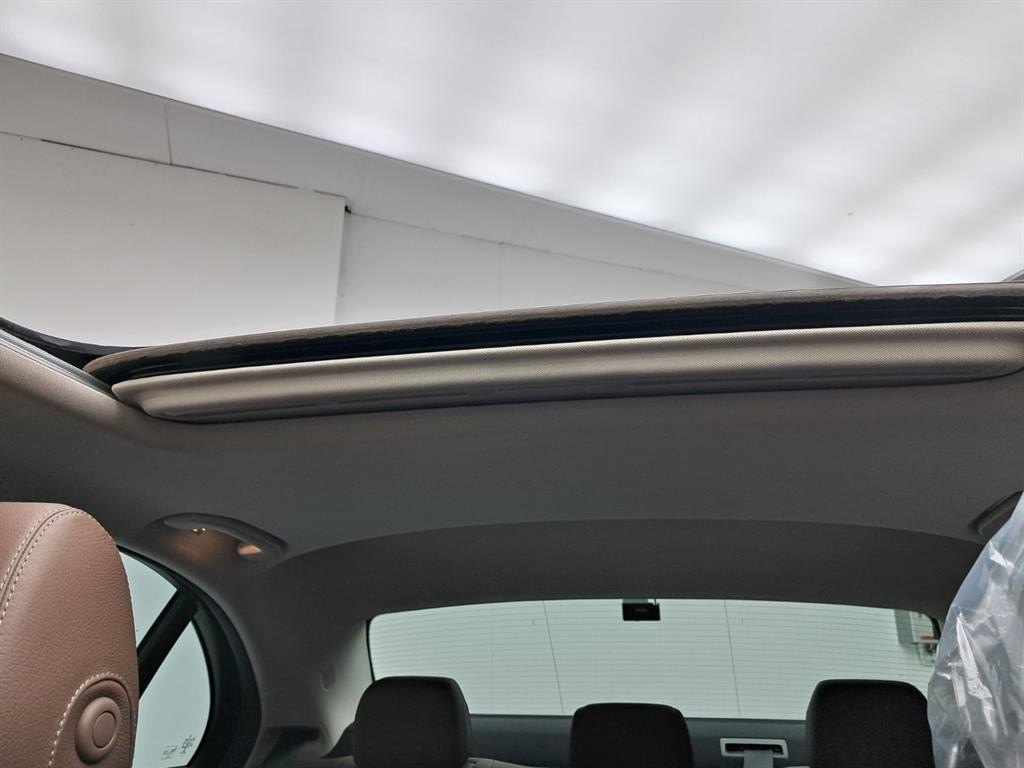 벤츠 E 클래스 E-클래스 W213 E300 아방가르드 이미지 16