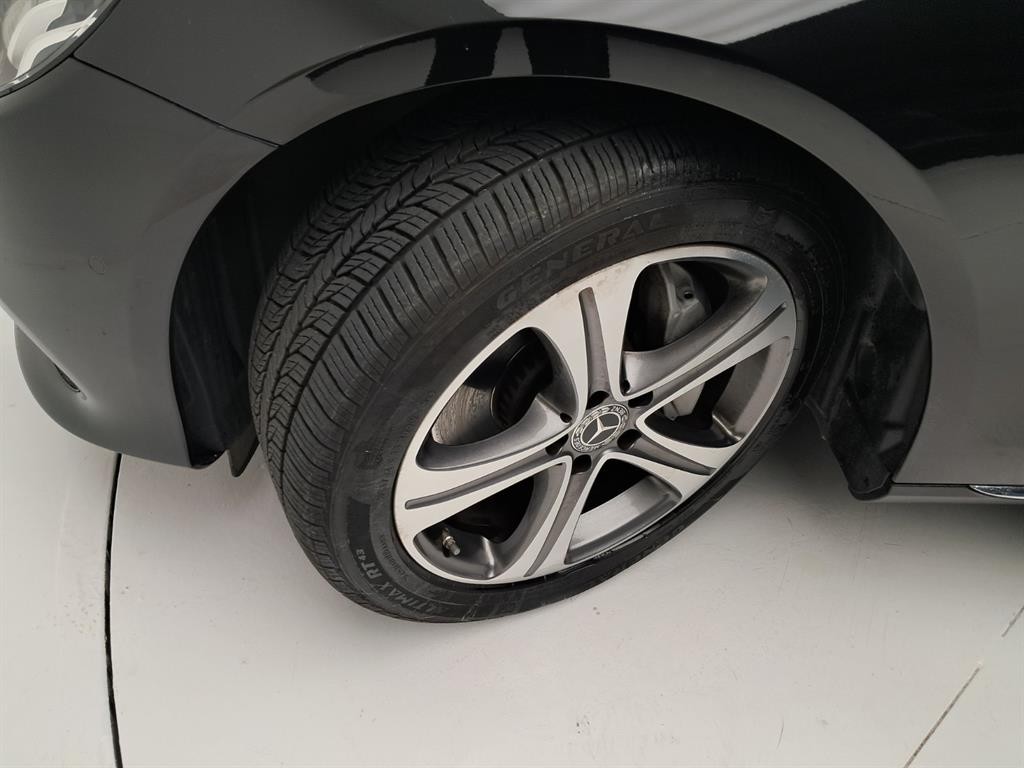 벤츠 E 클래스 E-클래스 W213 E300 아방가르드 이미지 20
