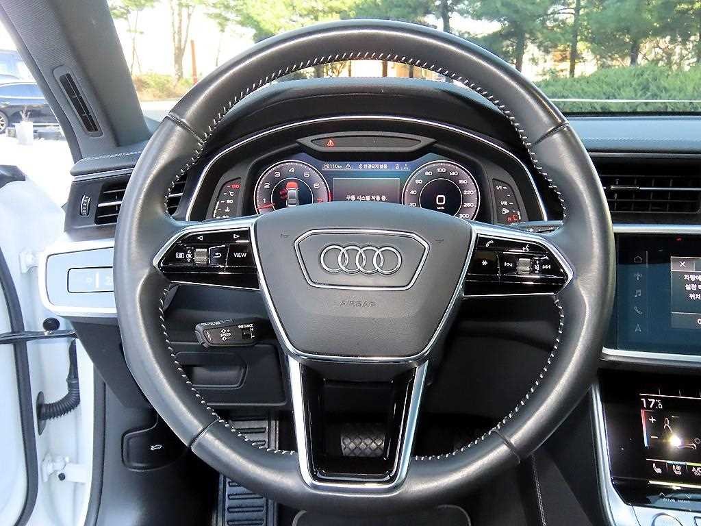 아우디 A7 A7 (4K) 55 TFSI 콰트로 프리미엄 이미지 8