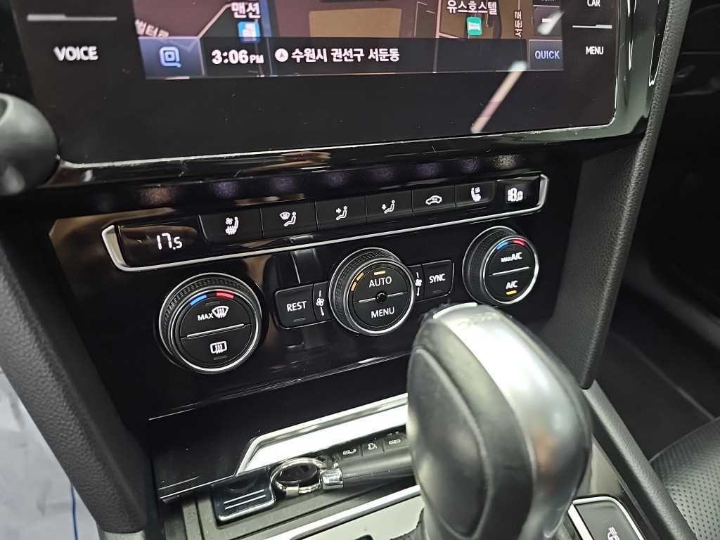 폭스바겐 아테온 2.0 TDI 엘레강스 프레스티지 이미지 10
