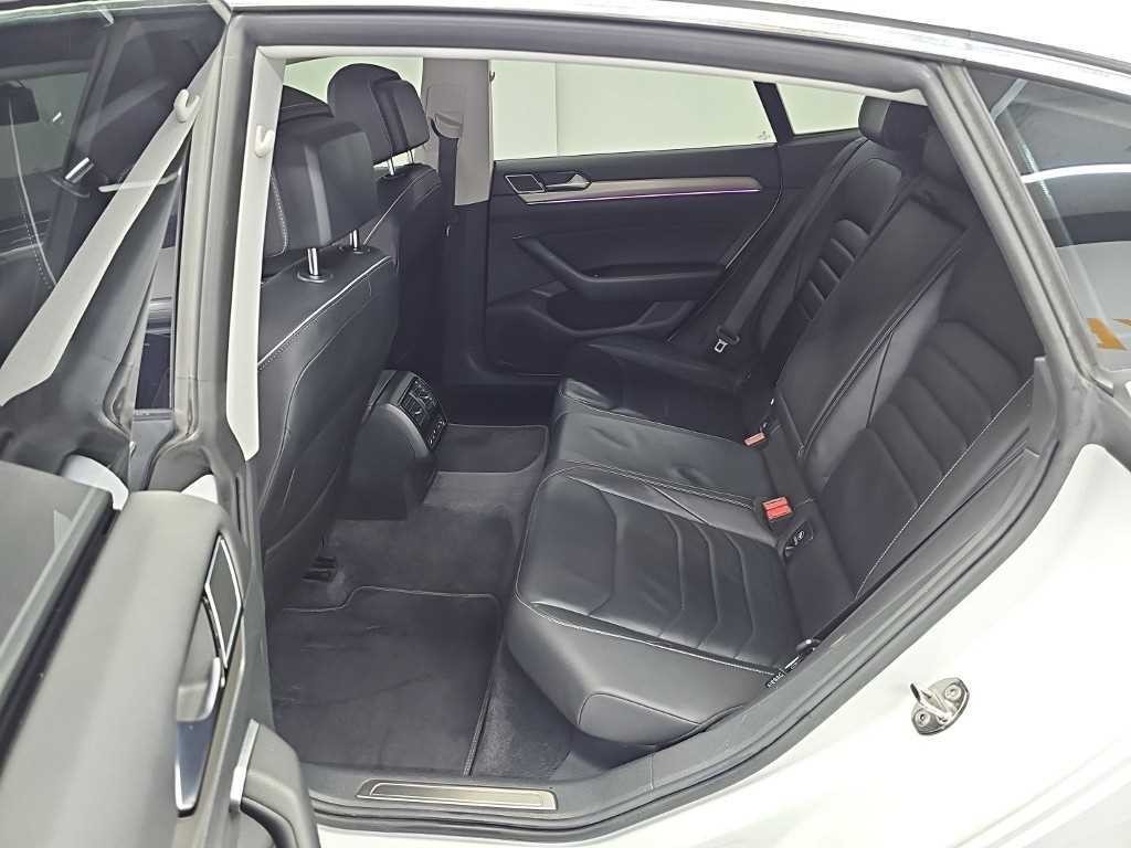 폭스바겐 아테온 2.0 TDI 엘레강스 프레스티지 이미지 12