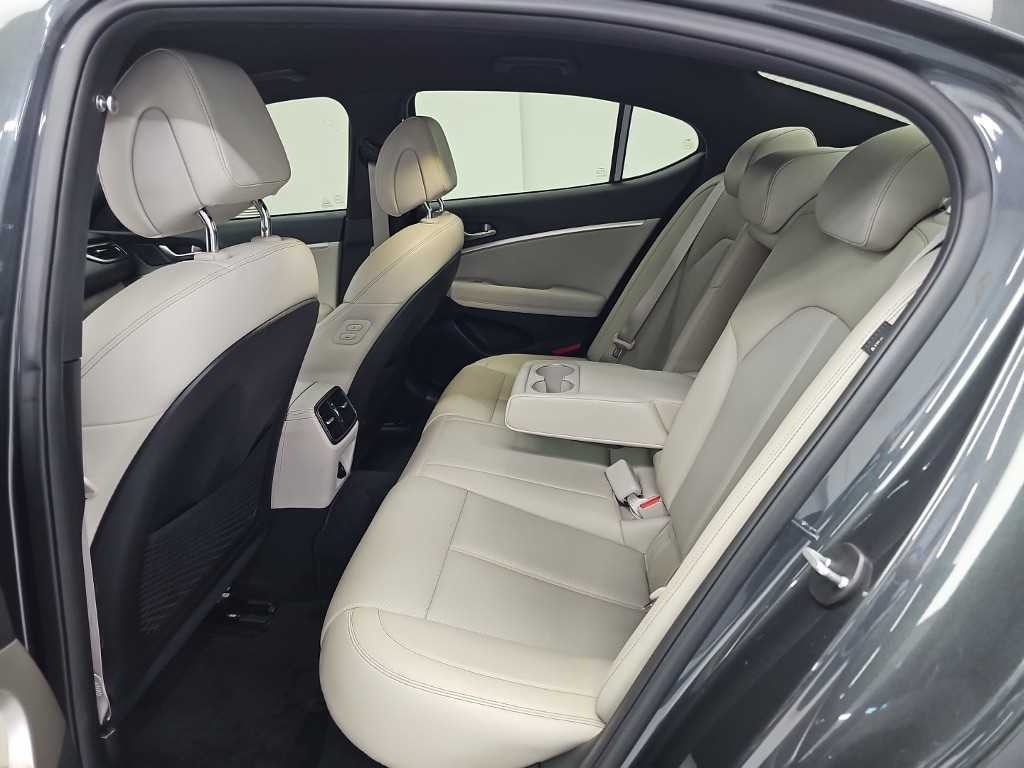 제네시스 G70 더 뉴 G70 가솔린 2.0T 4WD 이미지 12