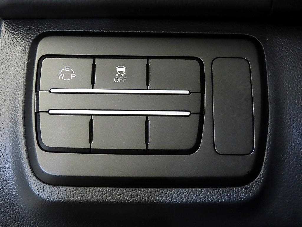 KG모빌리티(쌍용) 티볼리 티볼리 아머 2WD 가솔린 VX 이미지 14