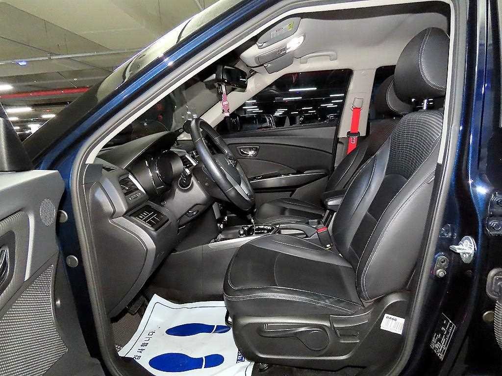 KG모빌리티(쌍용) 티볼리 티볼리 아머 2WD 가솔린 VX 이미지 6