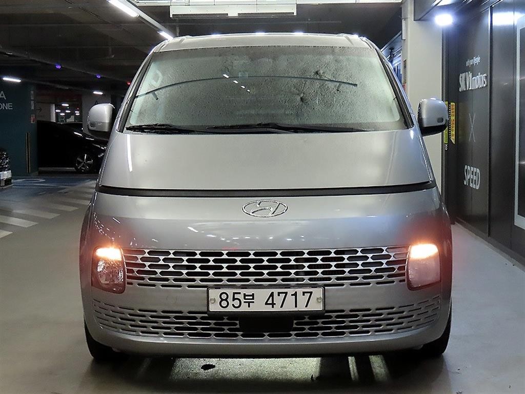 현대 스타리아 2WD 디젤 카고 모던 3인승 이미지 2