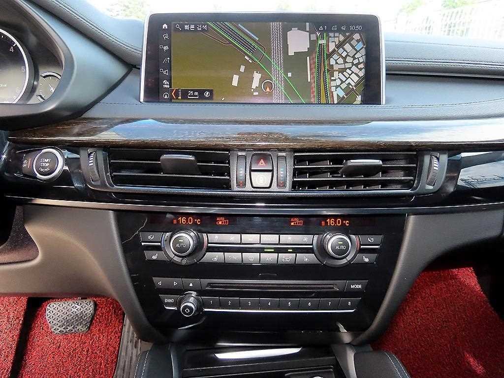 BMW X6 X6 (F16) xDrive 30d 이미지 14