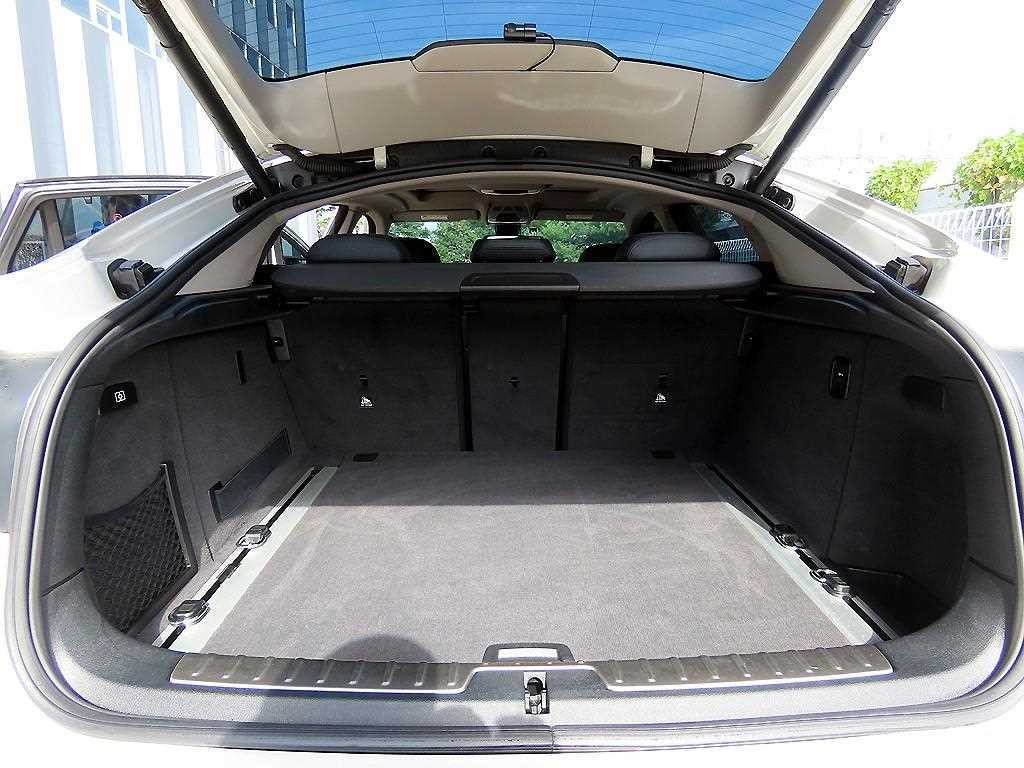 BMW X6 X6 (F16) xDrive 30d 이미지 17