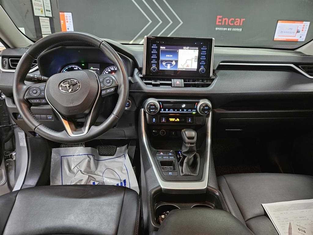 토요타 라브4 RAV4(5세대) 2.5 2WD 하이브리드 이미지 7