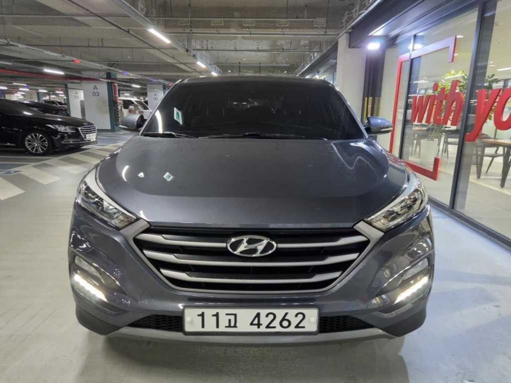 현대 투싼 올뉴투싼 디젤 1.7 2WD 스타일 이미지 2