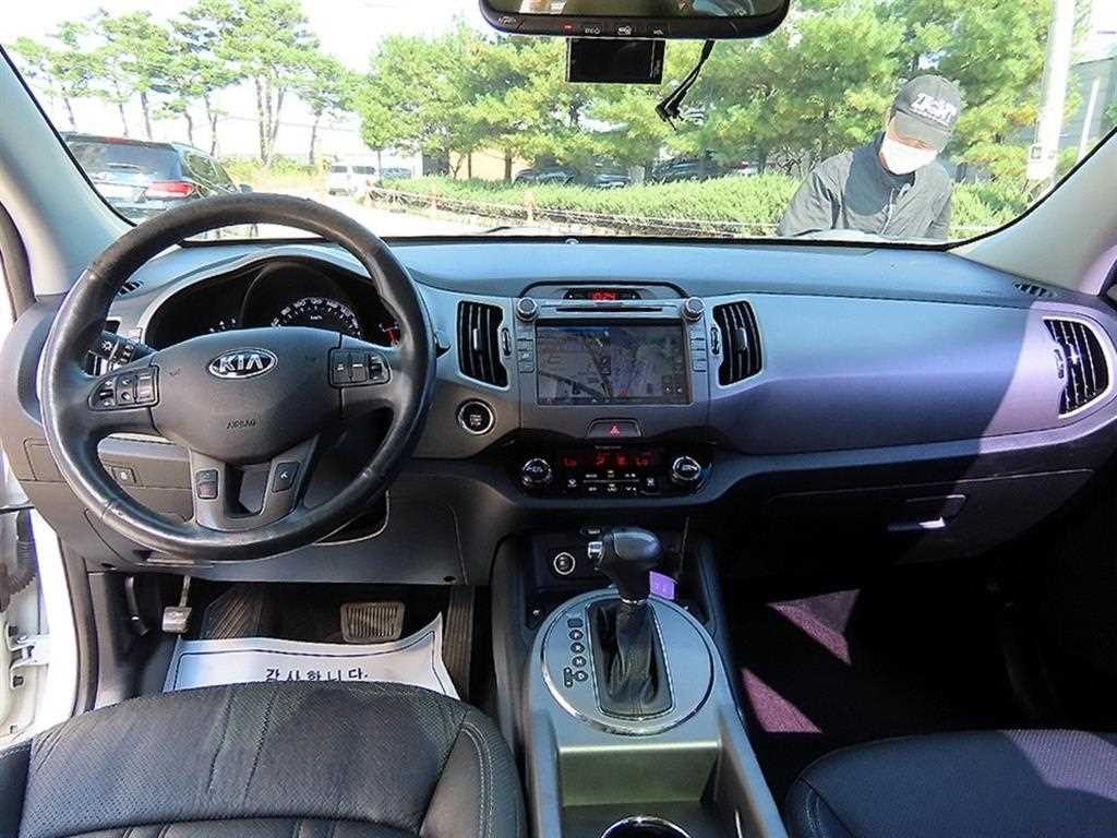 기아 스포티지 더 뉴 스포티지 R 디젤 2WD 트렌디 이미지 7