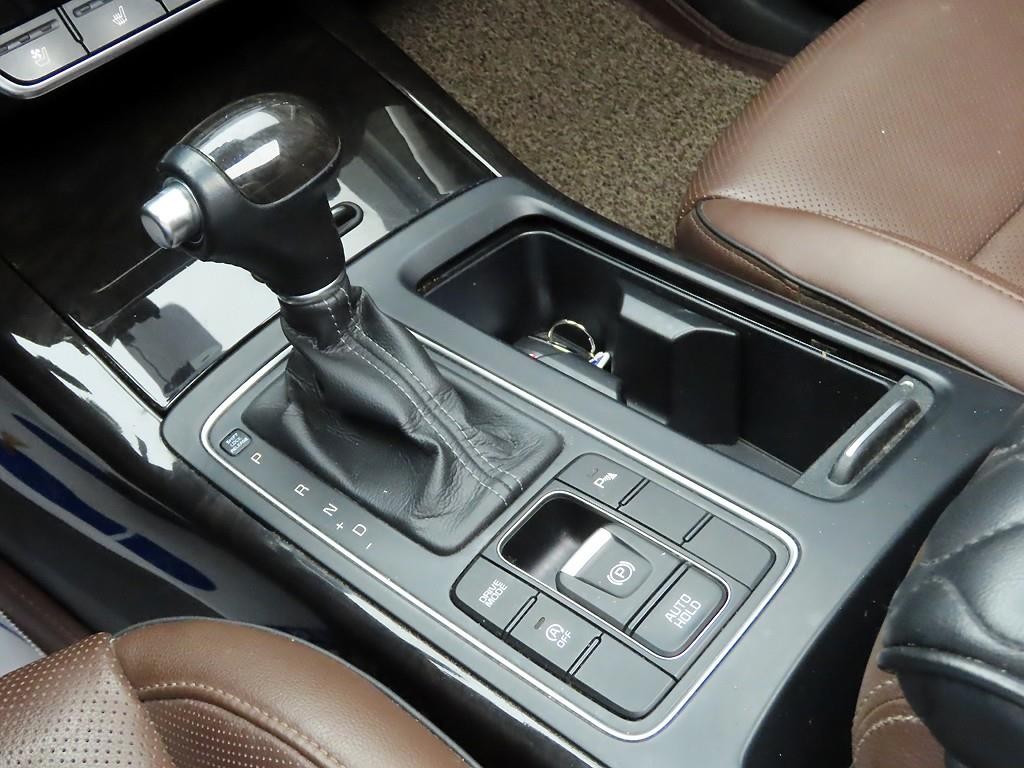 기아 쏘렌토 올 뉴 쏘렌토 디젤 2WD 2.0 노블레스 스페셜 이미지 10