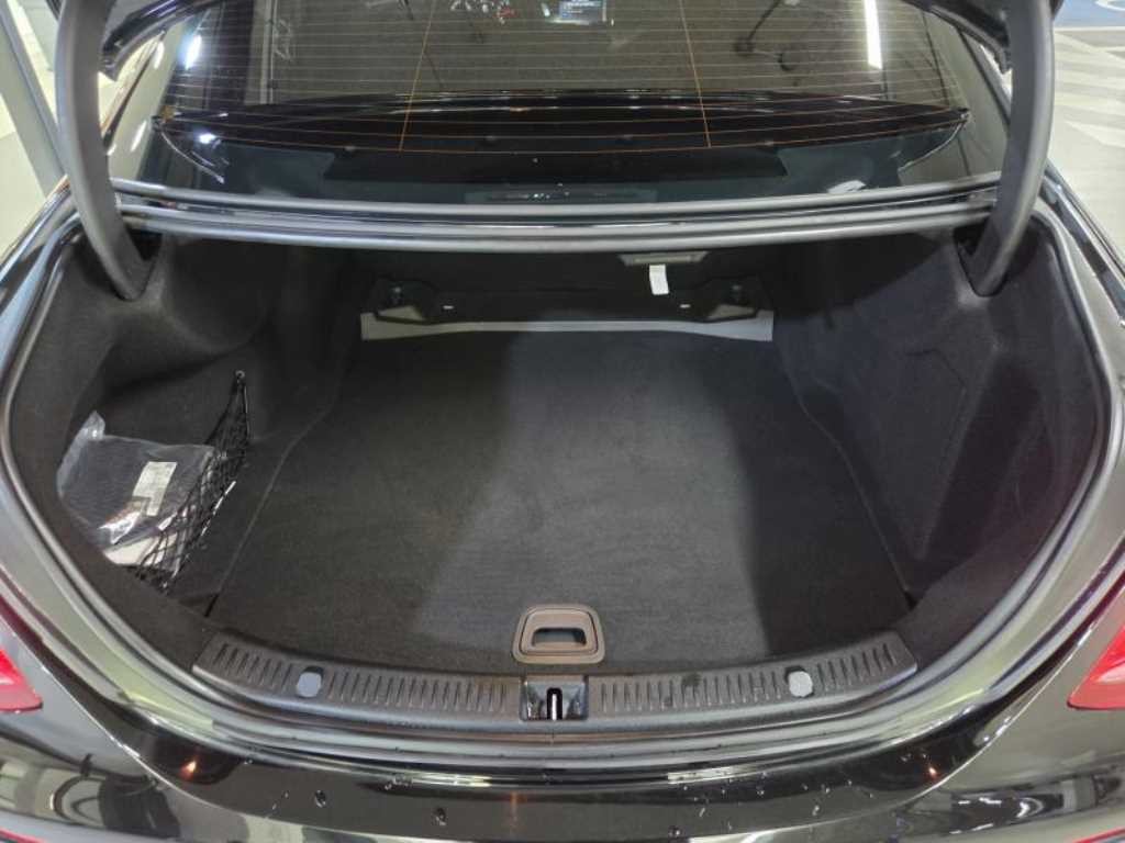 벤츠 E 클래스 E-클래스 W213 E300 아방가르드 이미지 16