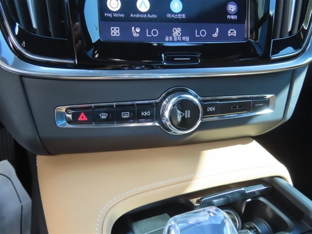 볼보 S90 B5 얼티메이트 브라이트 이미지 7
