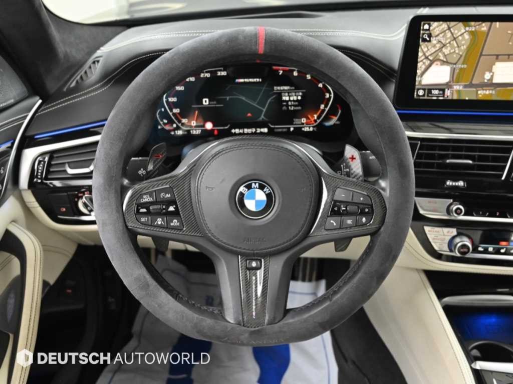 BMW 5시리즈 5시리즈 (G30) M550i xDrive 이미지 13