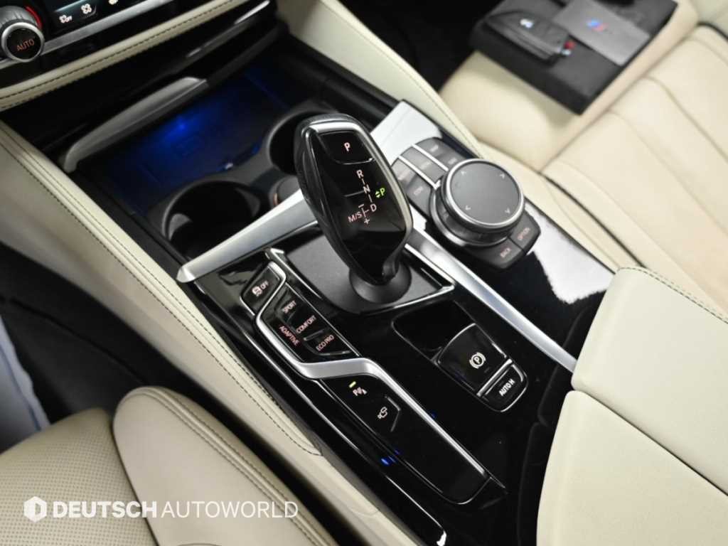 BMW 5시리즈 5시리즈 (G30) M550i xDrive 이미지 9