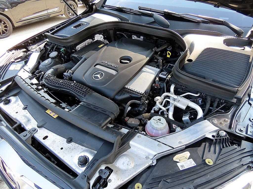벤츠 GLC 클래스 GLC클래스 X253 GLC 300 e 4MATIC 이미지 19