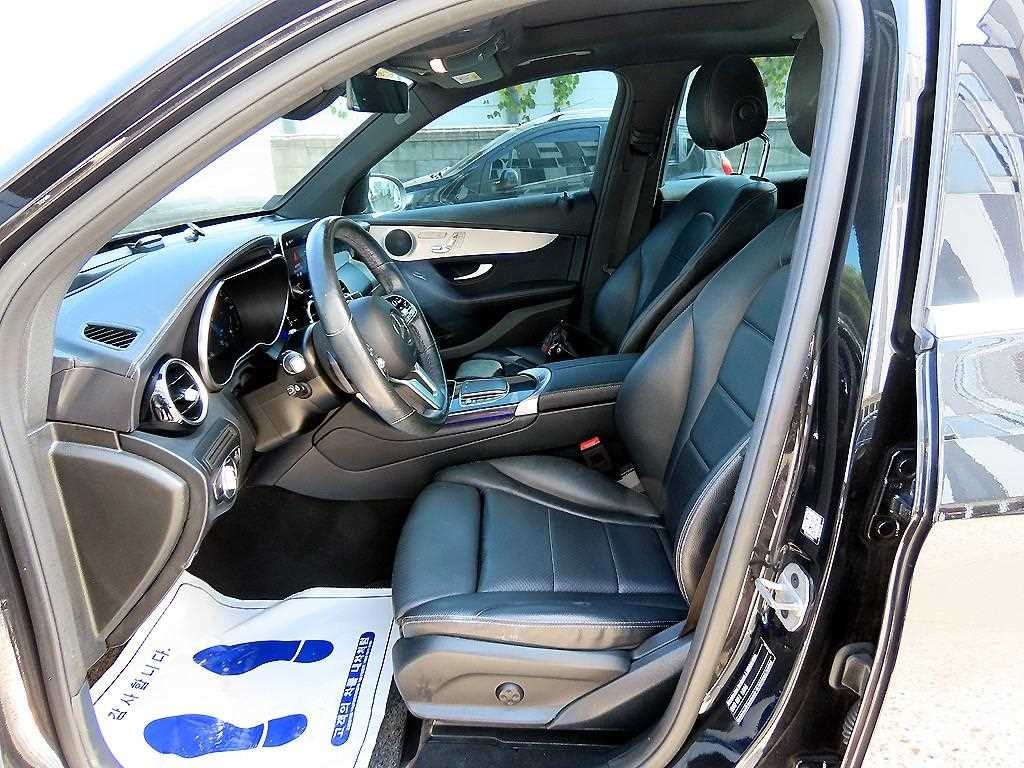 벤츠 GLC 클래스 GLC클래스 X253 GLC 300 e 4MATIC 이미지 5