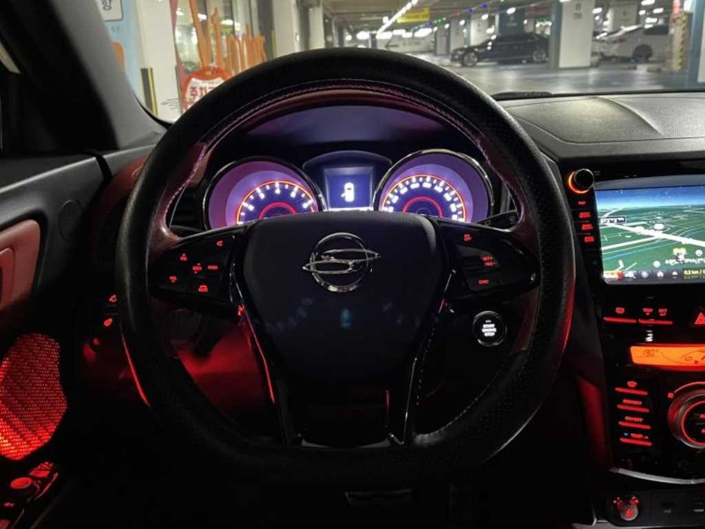 KG모빌리티(쌍용) 티볼리 가솔린 2WD 1.6 VX 이미지 11