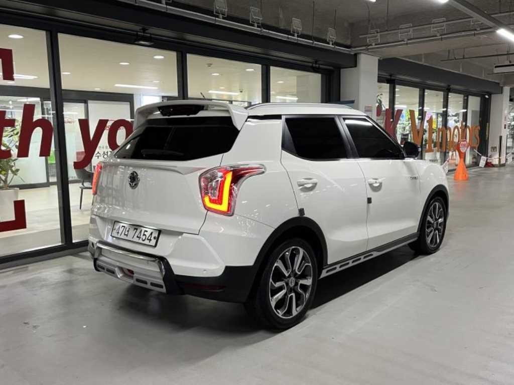 KG모빌리티(쌍용) 티볼리 가솔린 2WD 1.6 VX 이미지 4