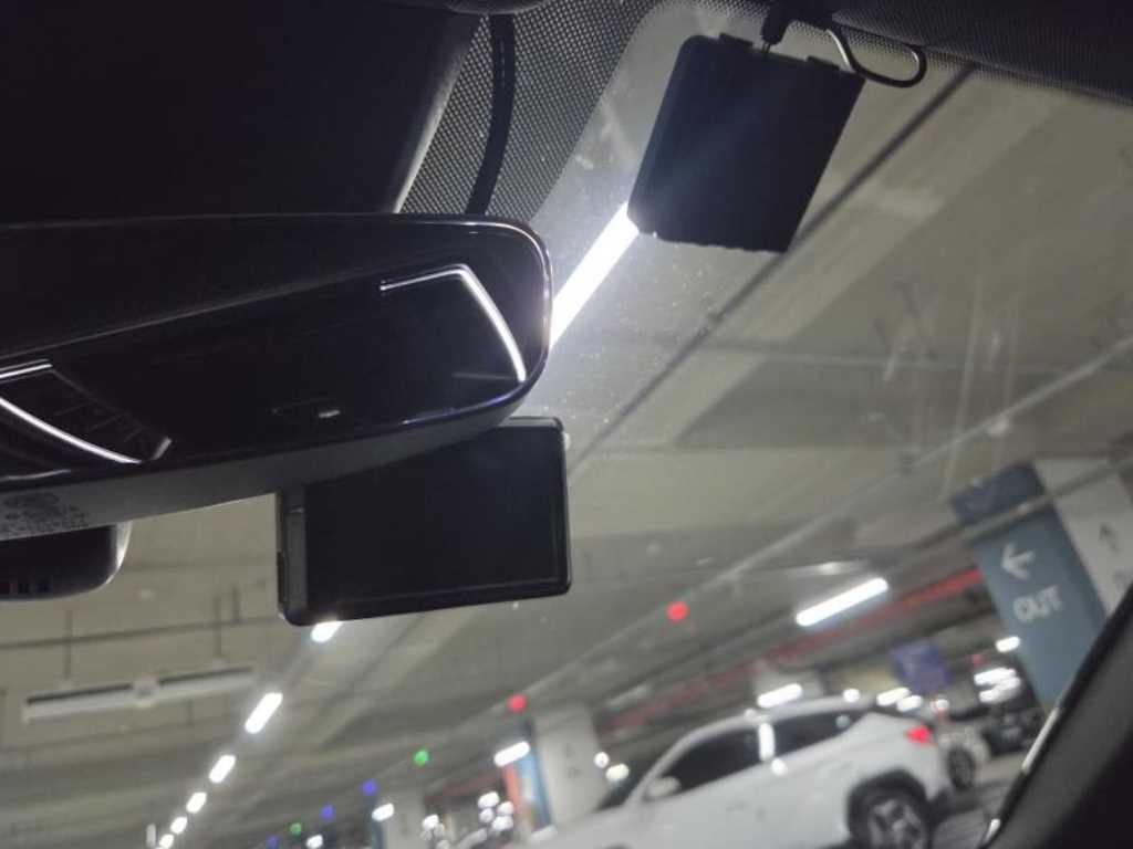 아우디 A8 A8 (D5) 55 TFSI 콰트로 LWB 이미지 15